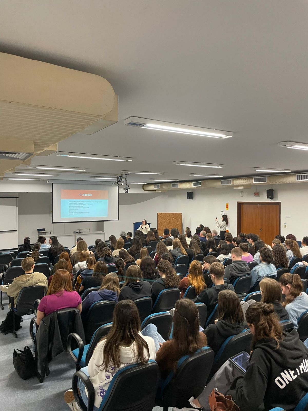 c1115bfb-3666-430d-bf15-843c93867f53